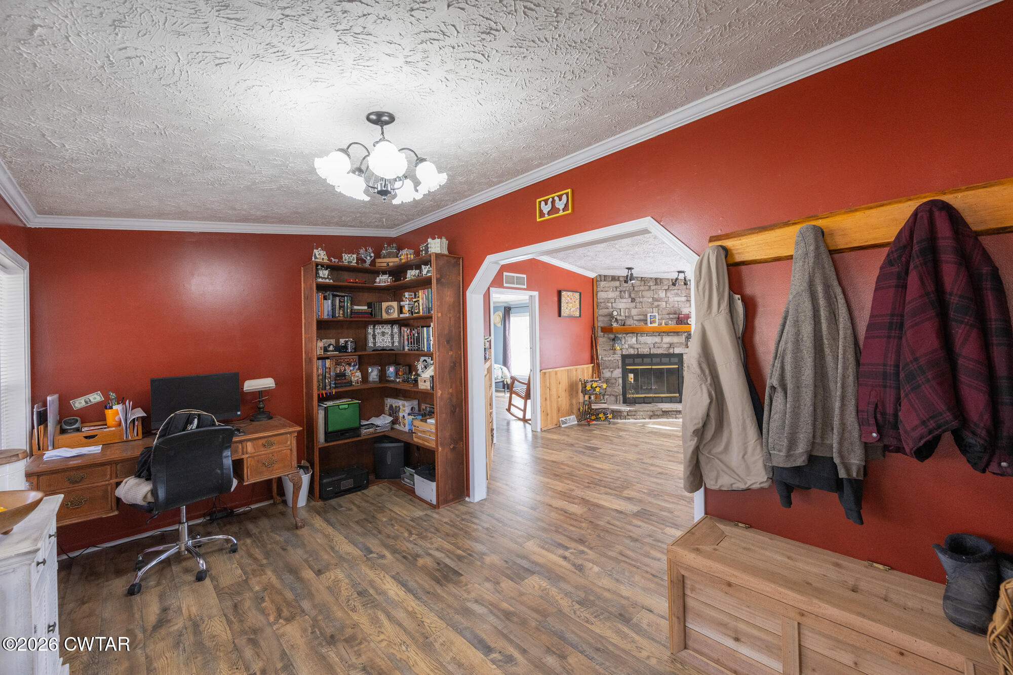 419 Hughes Road East Jackson, TN 38305 - Photo 19 of 39 a view of a livingroom with furniture and a window