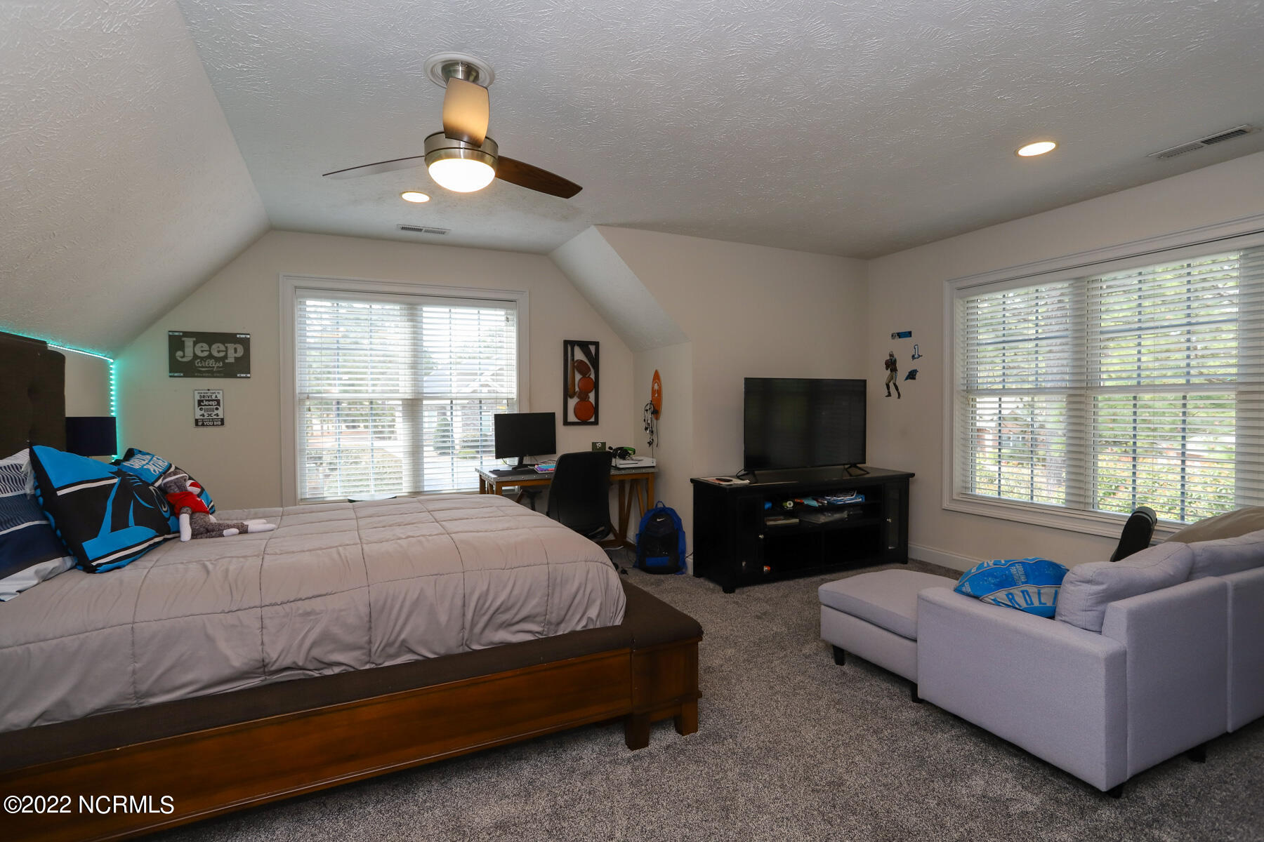 6 St Georges Drive Pinehurst, NC 28374 - Photo 24 of 33 upper bed4-bonus room1