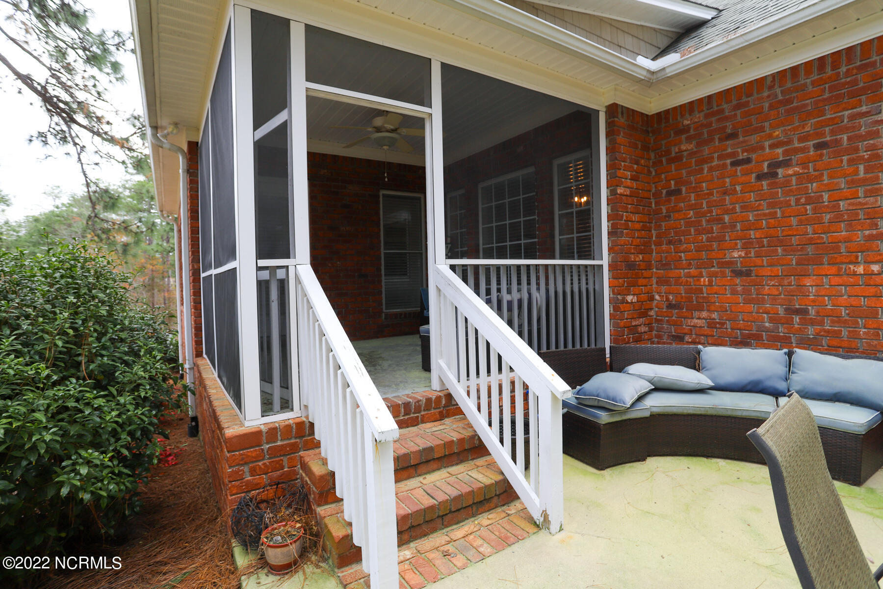 6 St Georges Drive Pinehurst, NC 28374 - Photo 27 of 33 back6 screen porch entry