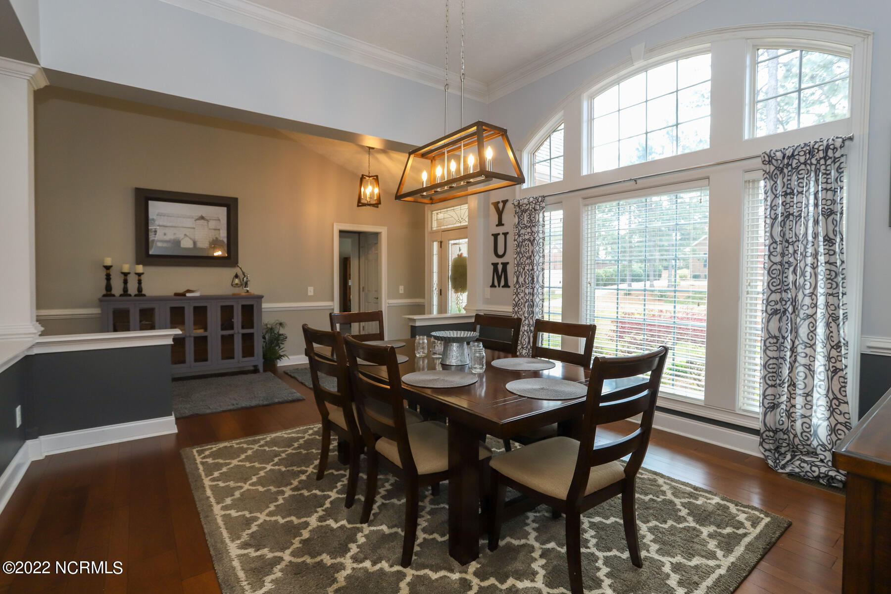 6 St Georges Drive Pinehurst, NC 28374 - Photo 5 of 33 dining room2