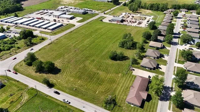 $750,000 | Tbd North Broadway Street, Oak Grove, MO 64075