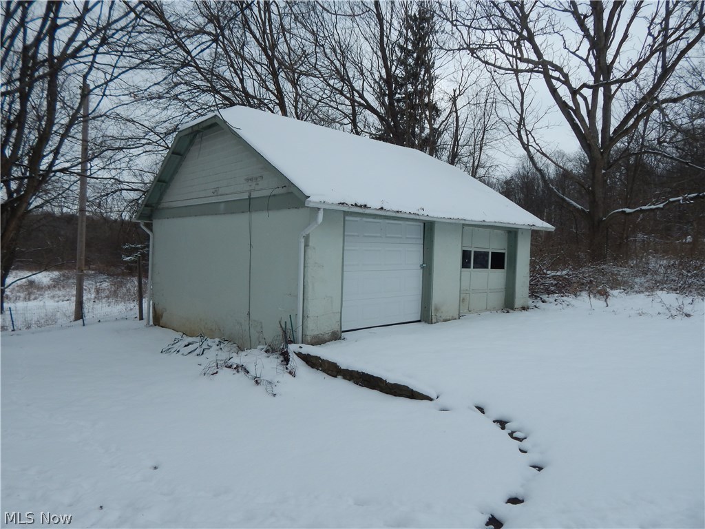 5684 Ridge Road Wadsworth, OH 44281 - Photo 6 of 20