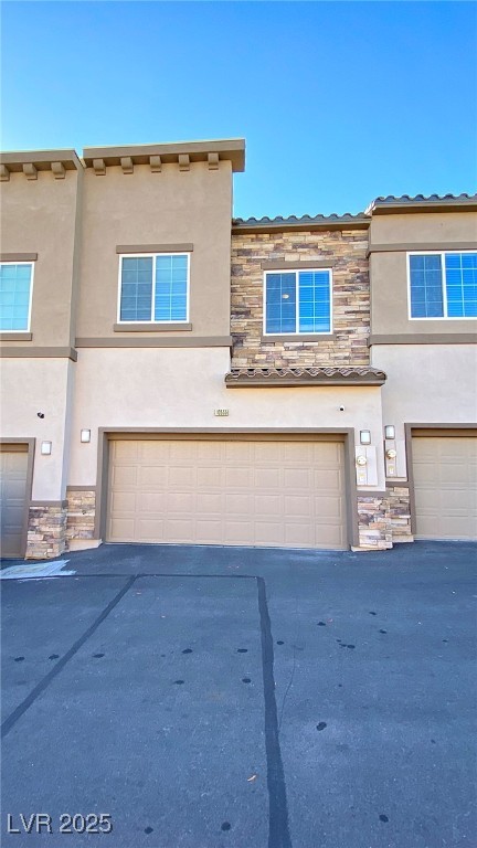 10555 Ridge Glow Avenue Las Vegas, NV 89166 - Photo 11 of 28