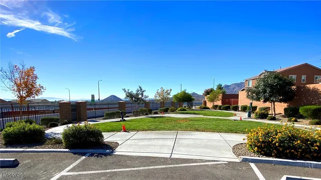 $2,150 | 10555 Ridge Glow Avenue, Las Vegas, NV 89166