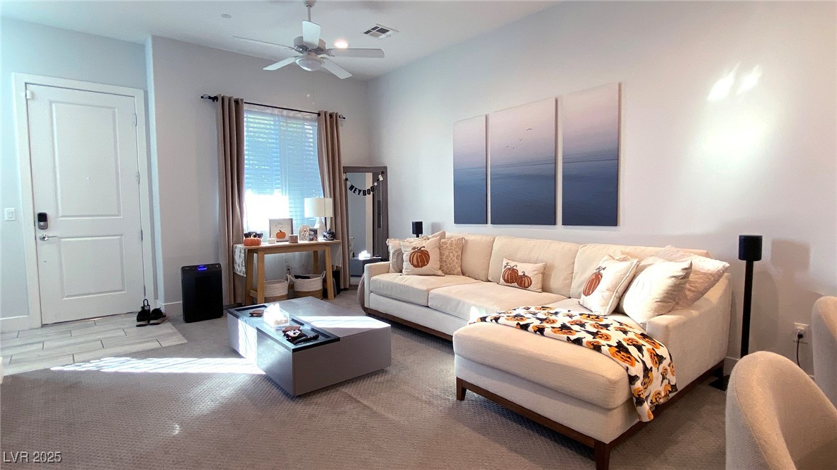 10555 Ridge Glow Avenue Las Vegas, NV 89166 - Photo 4 of 28