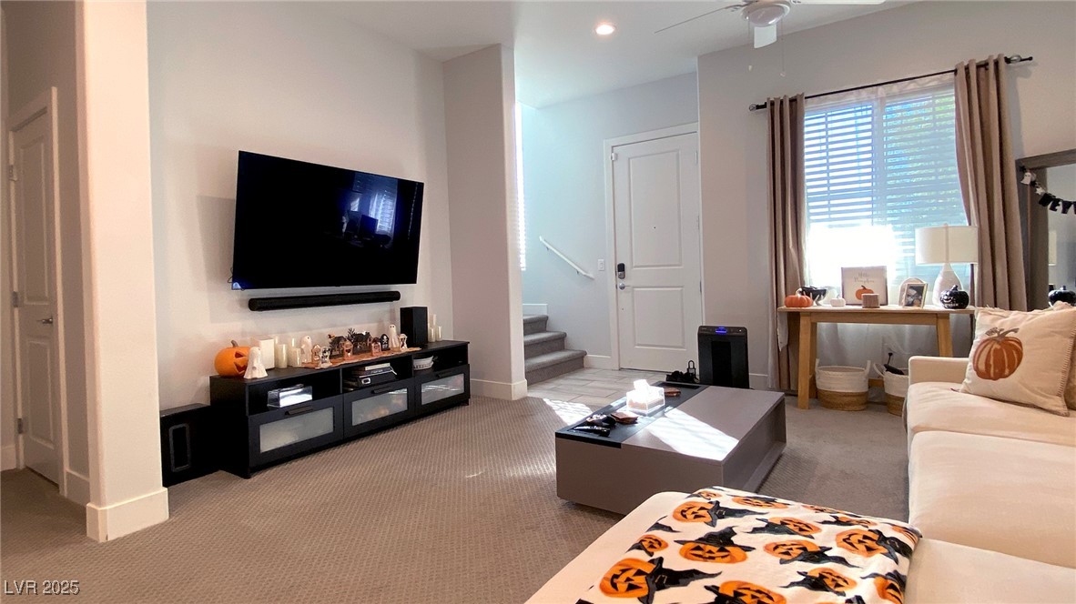 10555 Ridge Glow Avenue Las Vegas, NV 89166 - Photo 5 of 28