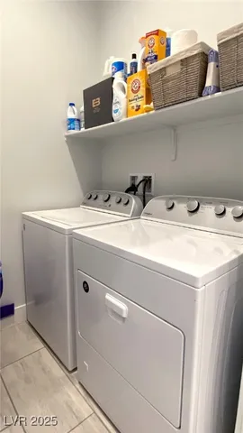 $2,150 | 10555 Ridge Glow Avenue, Las Vegas, NV 89166