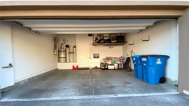 $2,150 | 10555 Ridge Glow Avenue, Las Vegas, NV 89166