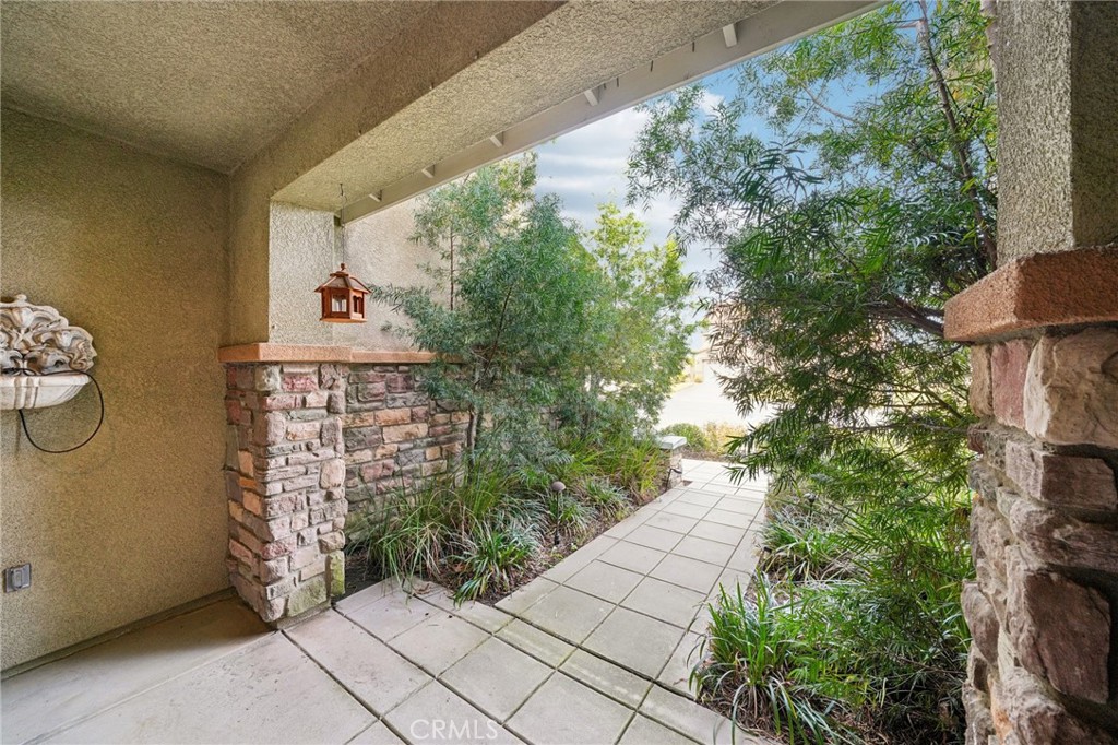 18625 Krameria Avenue Riverside, CA 92508 - Photo 4 of 42