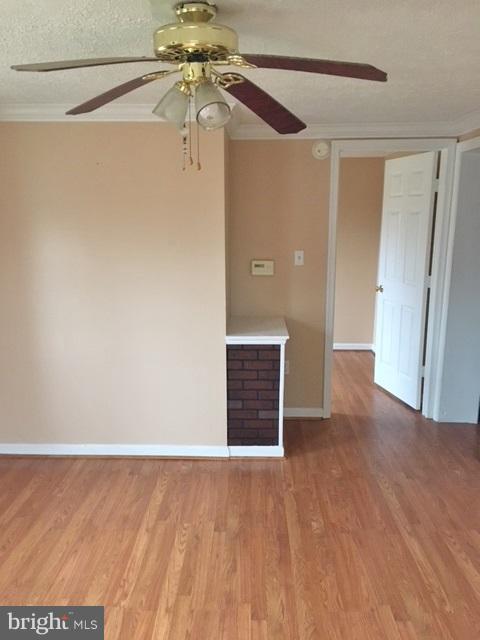 244 Hanback Road Gordonsville, VA 22942 - Photo 6 of 9 LIVING ROOM