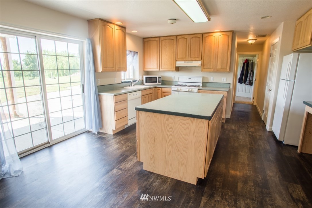 7330 East Wiser Ridge Road Lynden, WA 98264 - Photo 19 of 25