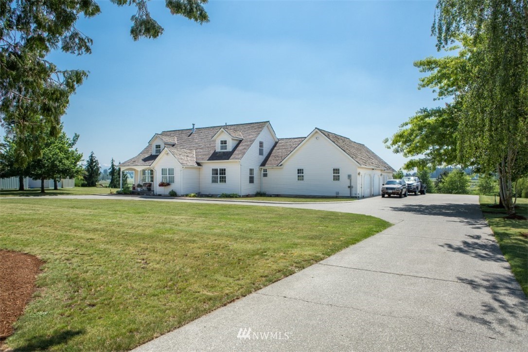 7330 East Wiser Ridge Road Lynden, WA 98264 - Photo 3 of 25