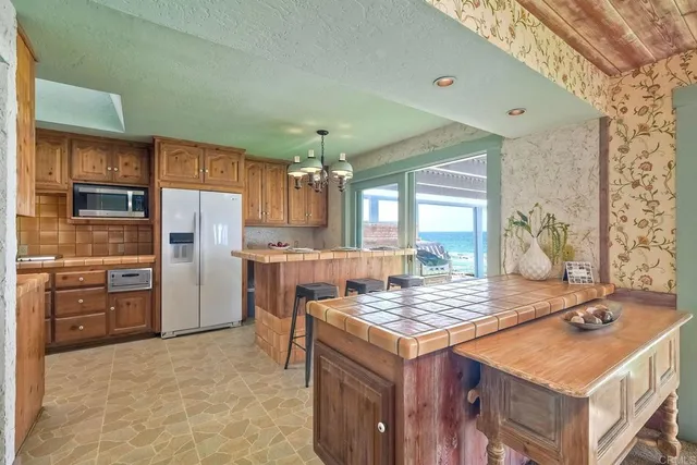 $7,990,000 | 1931 South Pacific Street, Oceanside, CA 92054