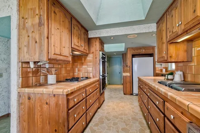 $7,990,000 | 1931 South Pacific Street, Oceanside, CA 92054