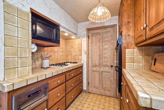 $7,990,000 | 1931 South Pacific Street, Oceanside, CA 92054