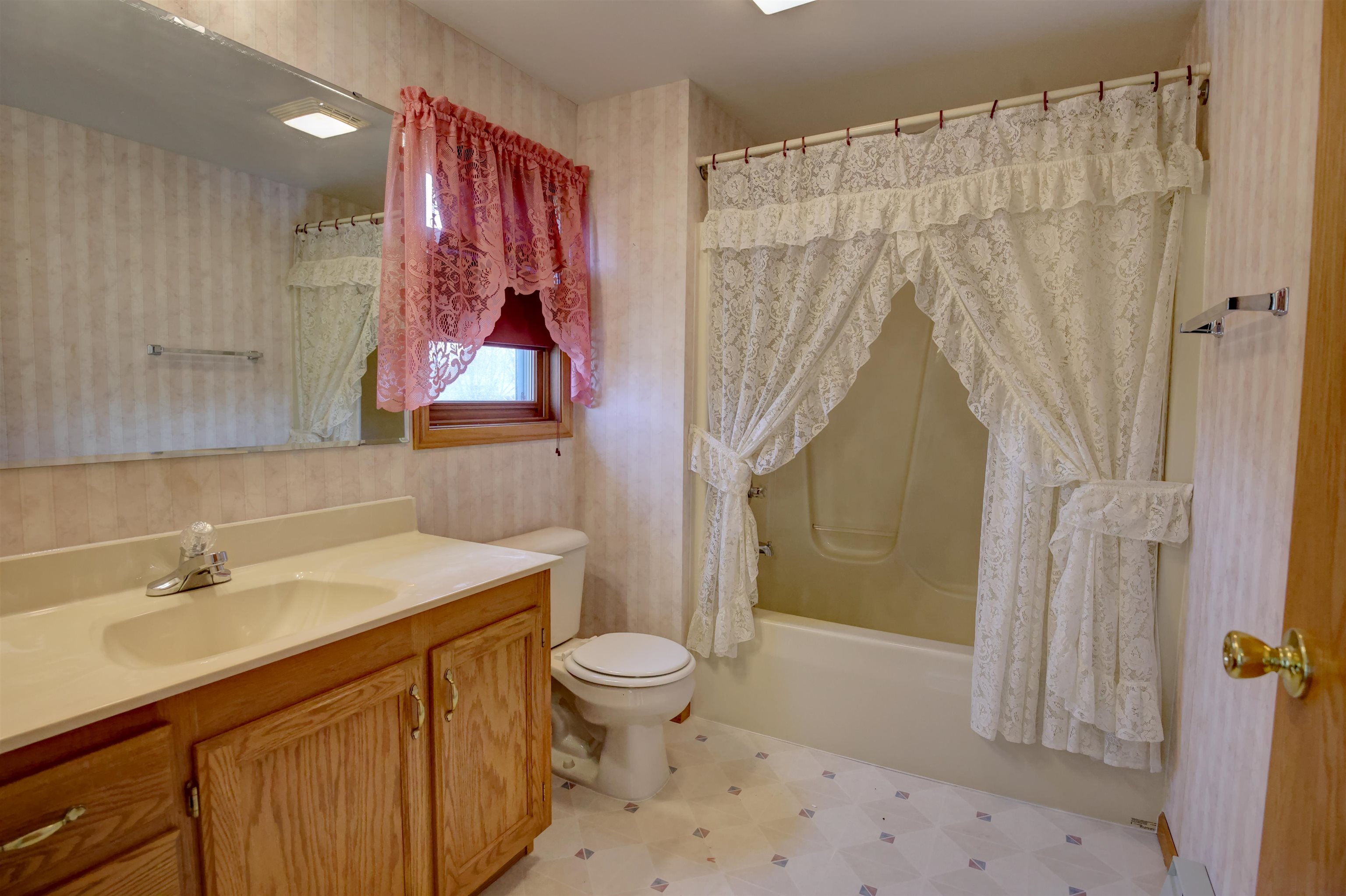 588 Ann Court Berlin, WI 54923 - Photo 31 of 43