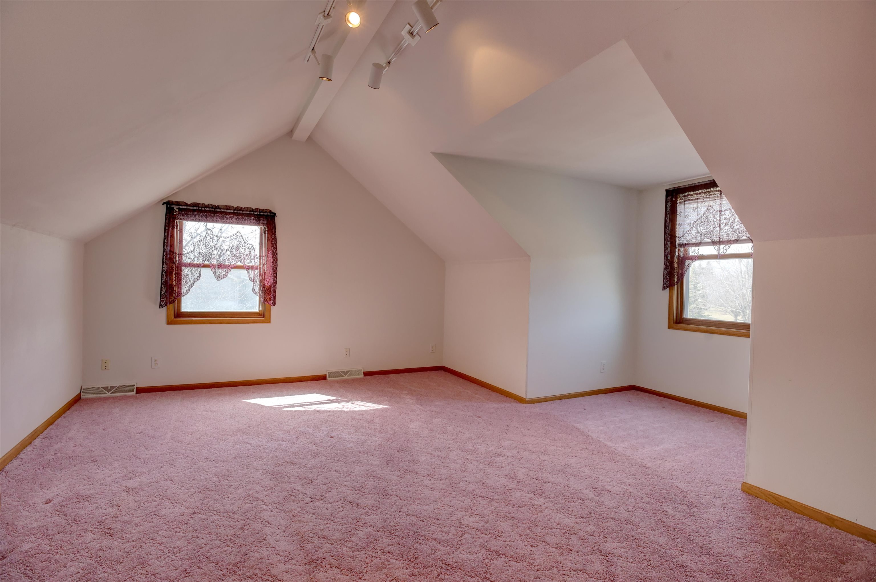 588 Ann Court Berlin, WI 54923 - Photo 32 of 43