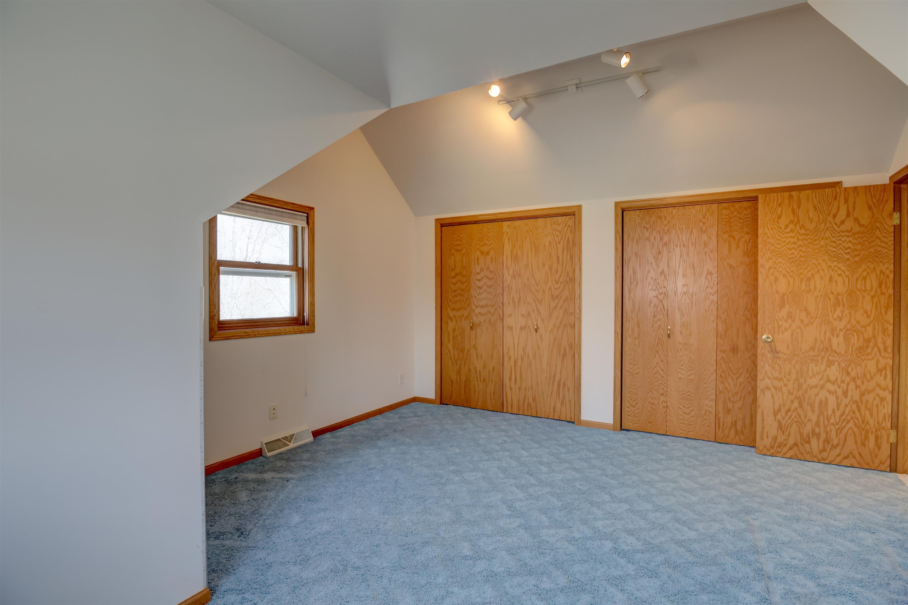 588 Ann Court Berlin, WI 54923 - Photo 37 of 43