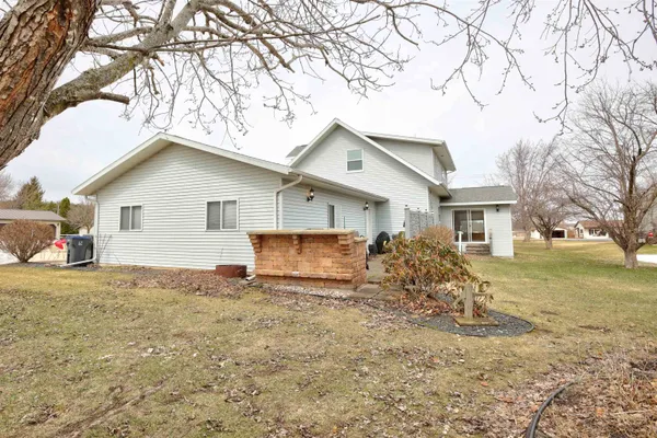 $425,000 | 588 Ann Court, Berlin, WI 54923