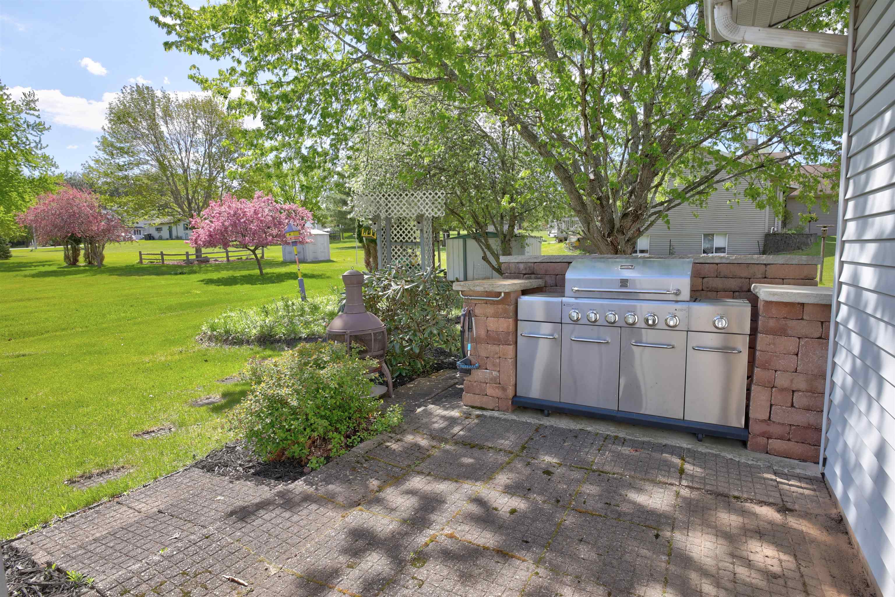 588 Ann Court Berlin, WI 54923 - Photo 10 of 43
