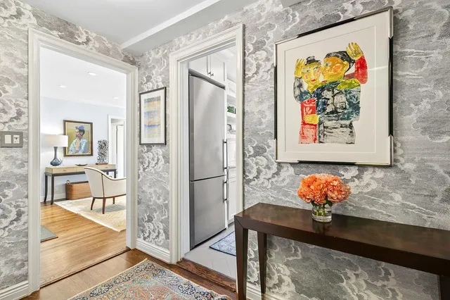 $825,000 | 205 East 78th Street, Unit 20A | Upper East Side
