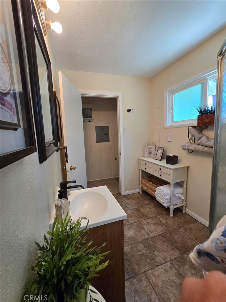 1013 Mockingbird Road Wrightwood, CA 92397 - Photo 20 of 46 Gallery Image 20