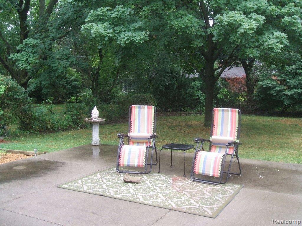 3457 Wendover Road Troy, MI 48084 - Photo 22 of 25 Lower Level Walkout Patio