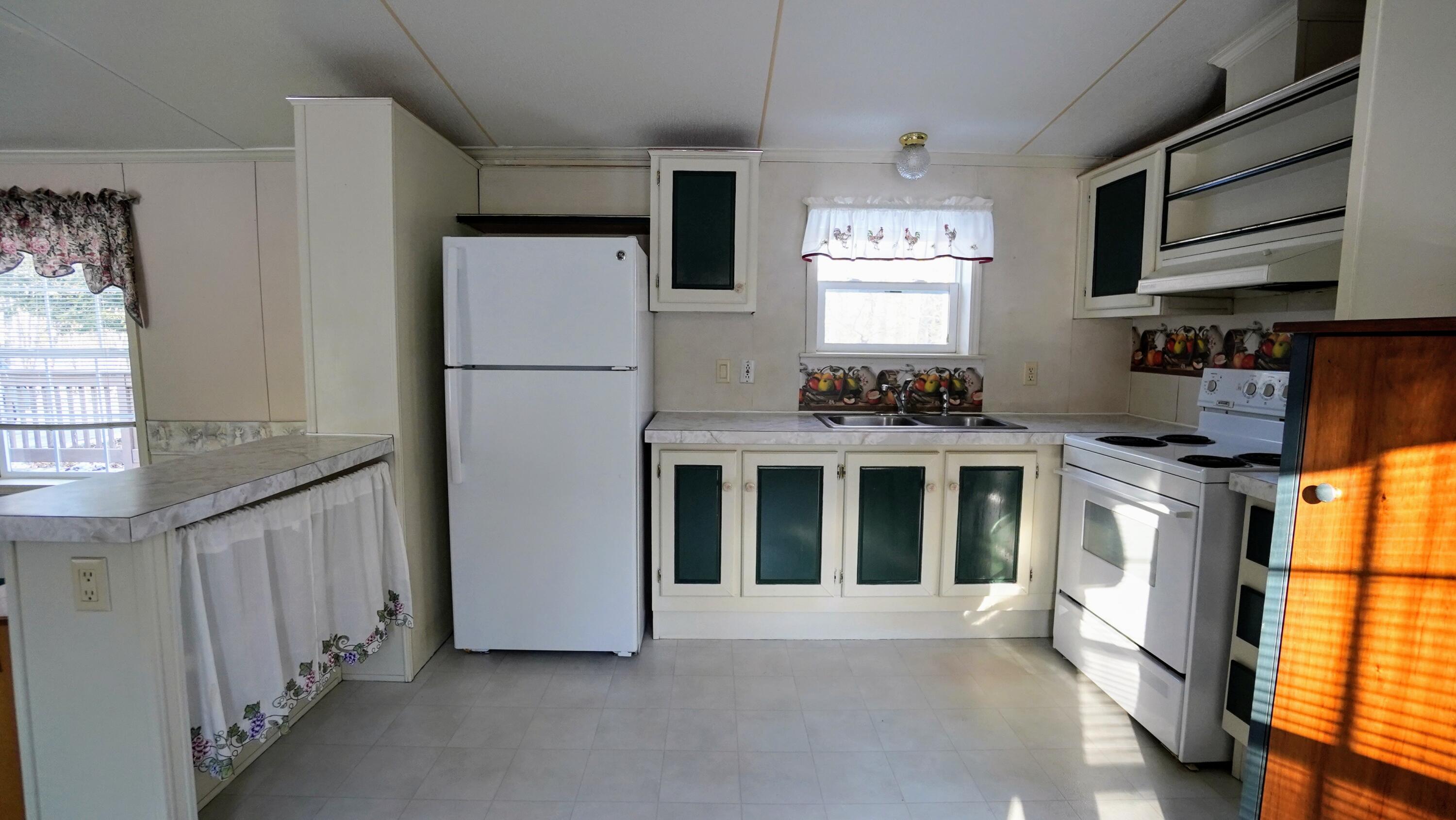 312 Hinckley Road Clinton, ME 04927 - Photo 8 of 32 008