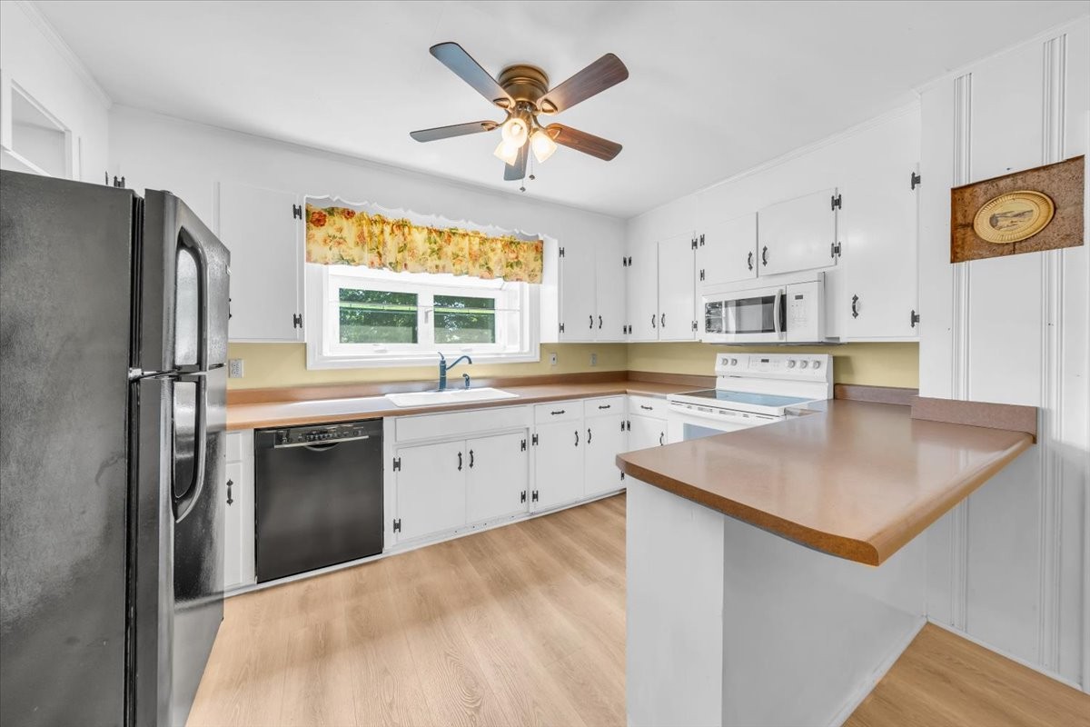 2898 Blanton Chapel Road Manchester, TN 37355 - Photo 8 of 57