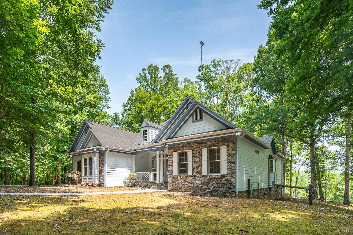 3073 Jones Ferry Road South Boston, VA 24592 - Photo 3 of 88