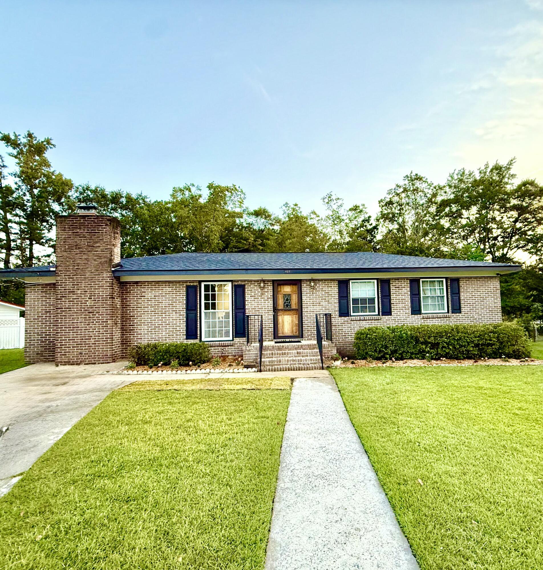 407 Farm Road Goose Creek, SC 29445 - Photo 3 of 45 IMG_4294