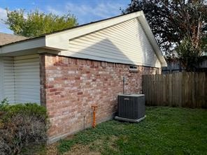 7411 Creekfield Drive Spring, TX 77379 - Photo 16 of 16 a backyard of a house with lots of green space