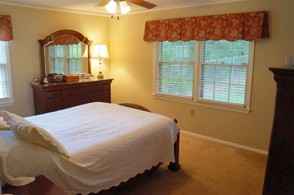 2816 Leconte Road Anderson, SC 29621 - Photo 11 of 21