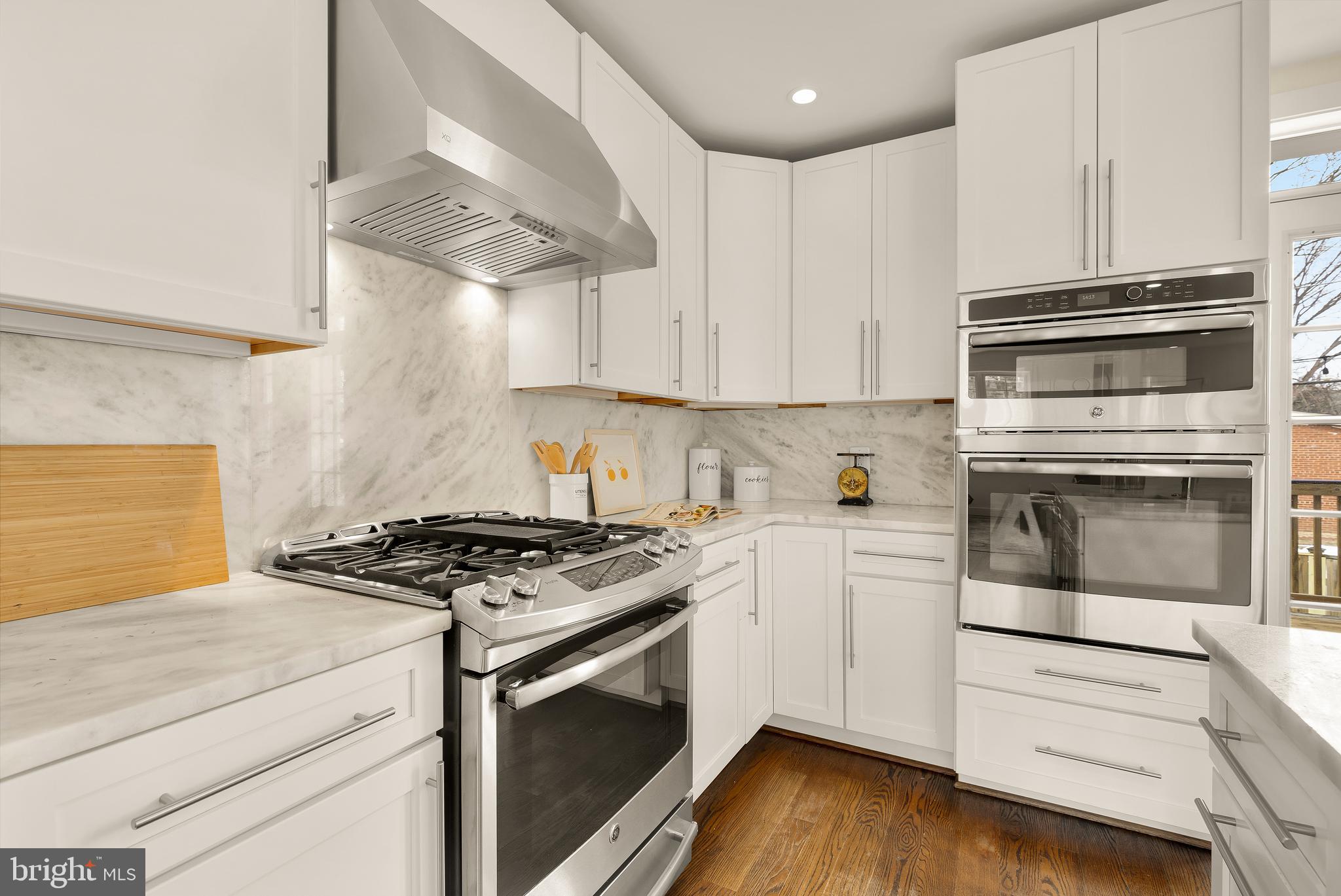 1822 Taylor Street Northeast Washington, DC 20018 - Photo 12 of 48 Plenty of counter space