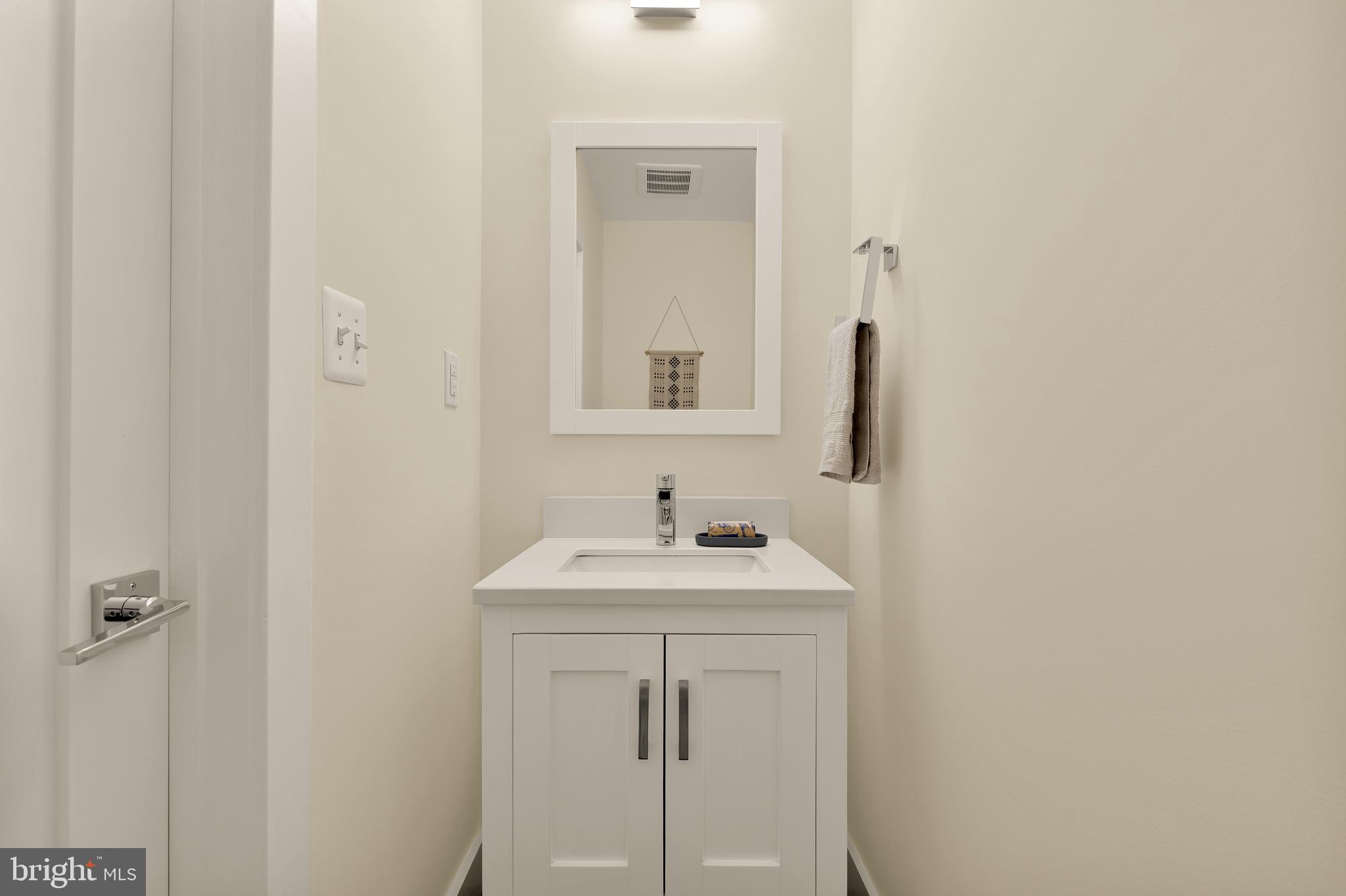 1822 Taylor Street Northeast Washington, DC 20018 - Photo 16 of 48 Powder room