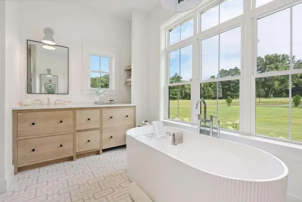 $1,999,999 | 353 Pool Street, Biddeford, ME 04005