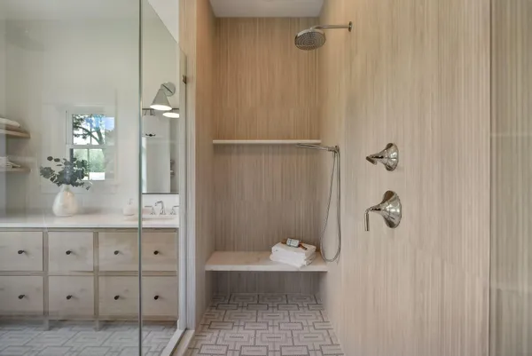 $1,999,999 | 353 Pool Street, Biddeford, ME 04005