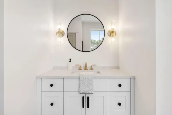 $1,999,999 | 353 Pool Street, Biddeford, ME 04005