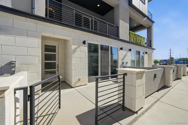 $570,000 | 7851 West 51st Avenue, Unit B, Arvada, CO 80002