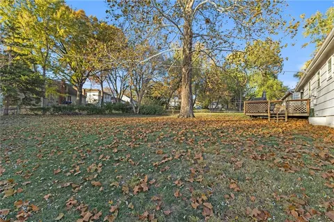 $339,000 | 9216 Wedd Drive, Overland Park, KS 66212