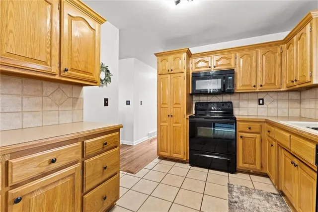 $339,000 | 9216 Wedd Drive, Overland Park, KS 66212