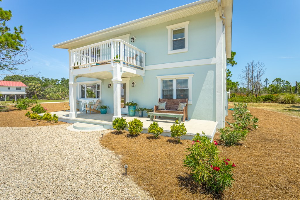 416 Mccloud Street Eastpoint, FL 32328 - Photo 4 of 45