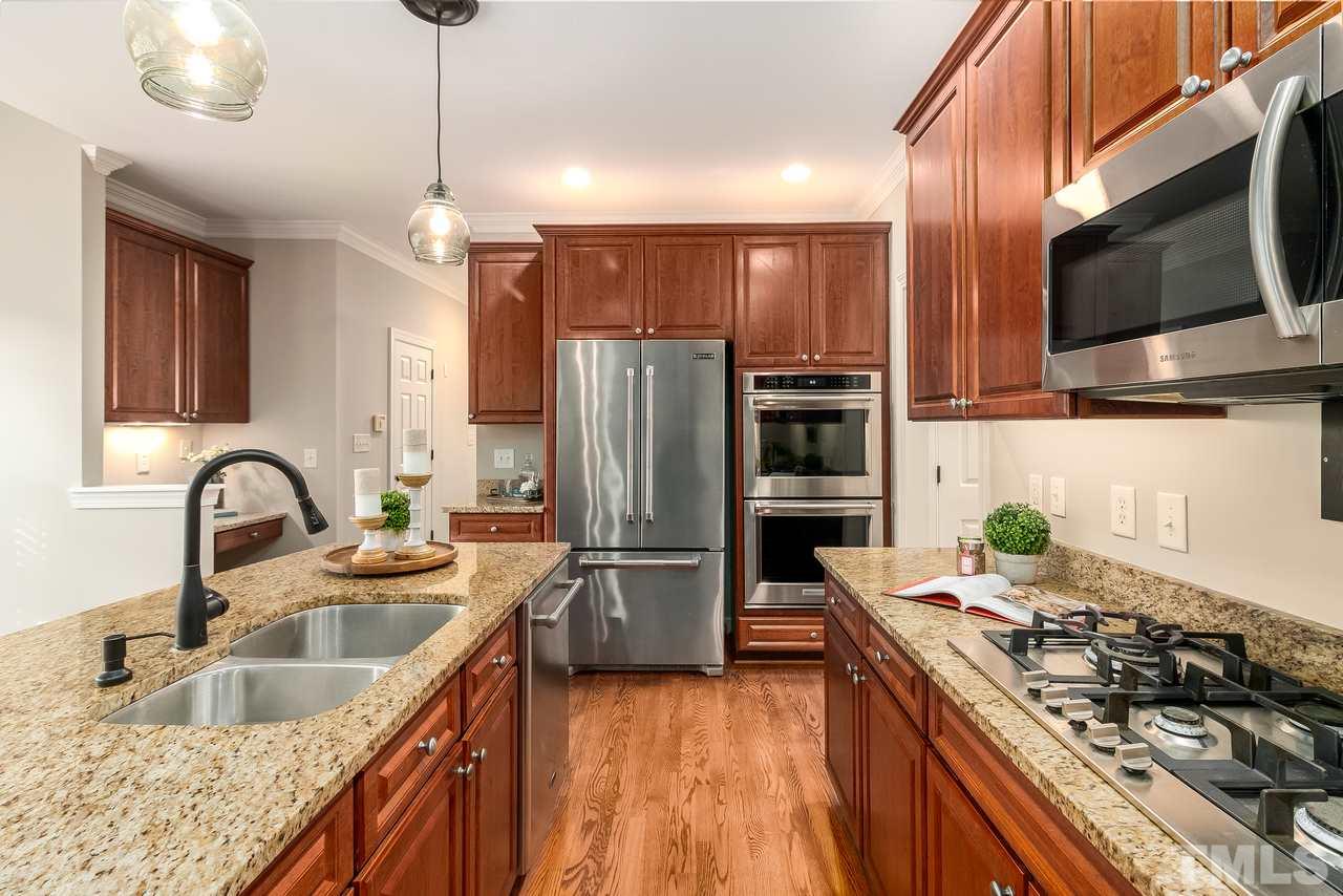 3905 Sterling Ridge Lane Durham, NC 27707 - Photo 5 of 14 Gallery Image 5
