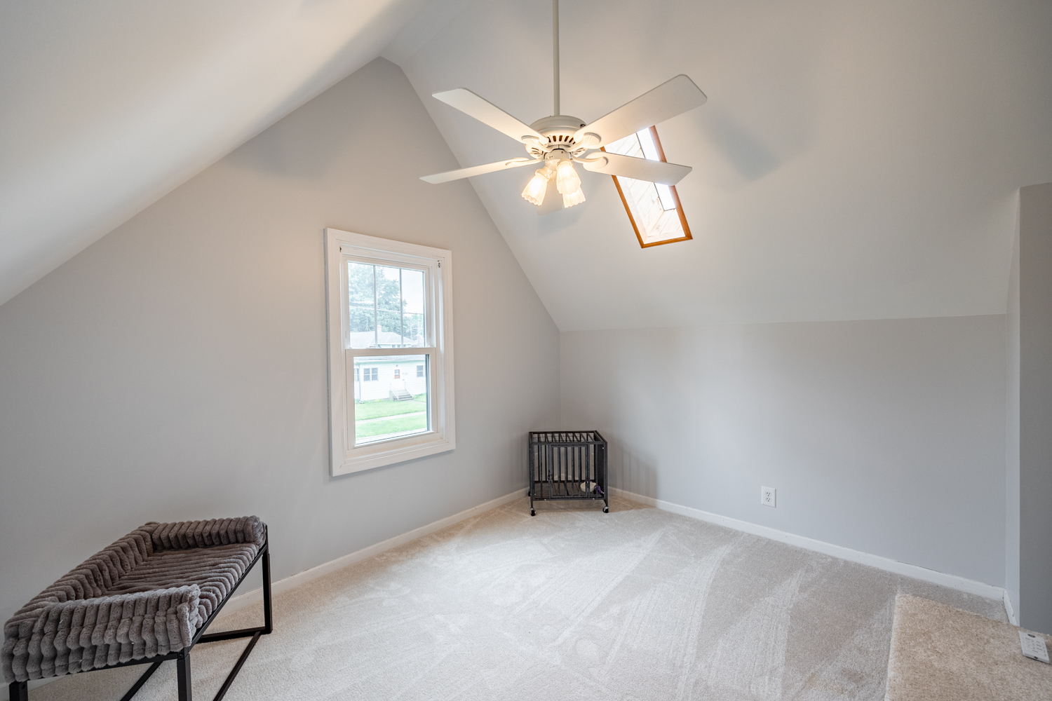 725 Augusta Avenue Elgin, IL 60120 - Photo 28 of 37