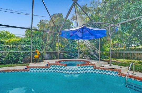 5440 Buchanan Street Hollywood, FL 33021 - Photo 18 of 34 a view of outdoor space yard and patio