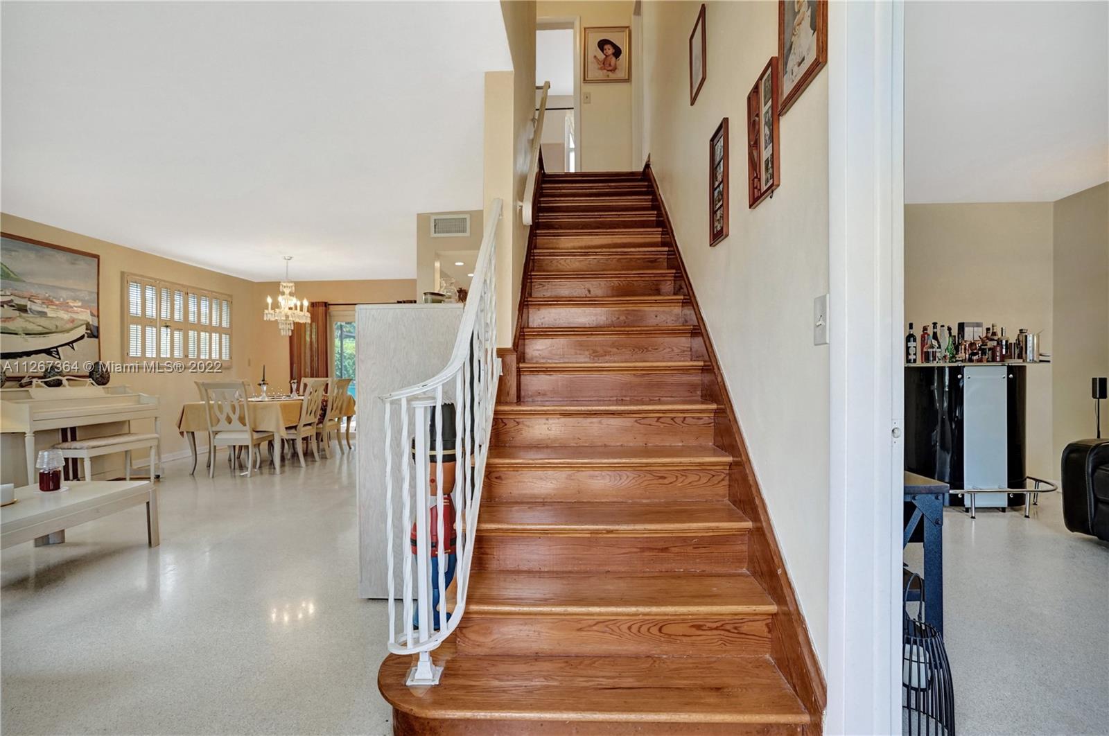 5440 Buchanan Street Hollywood, FL 33021 - Photo 26 of 34 a view of entryway and hall with wooden floor