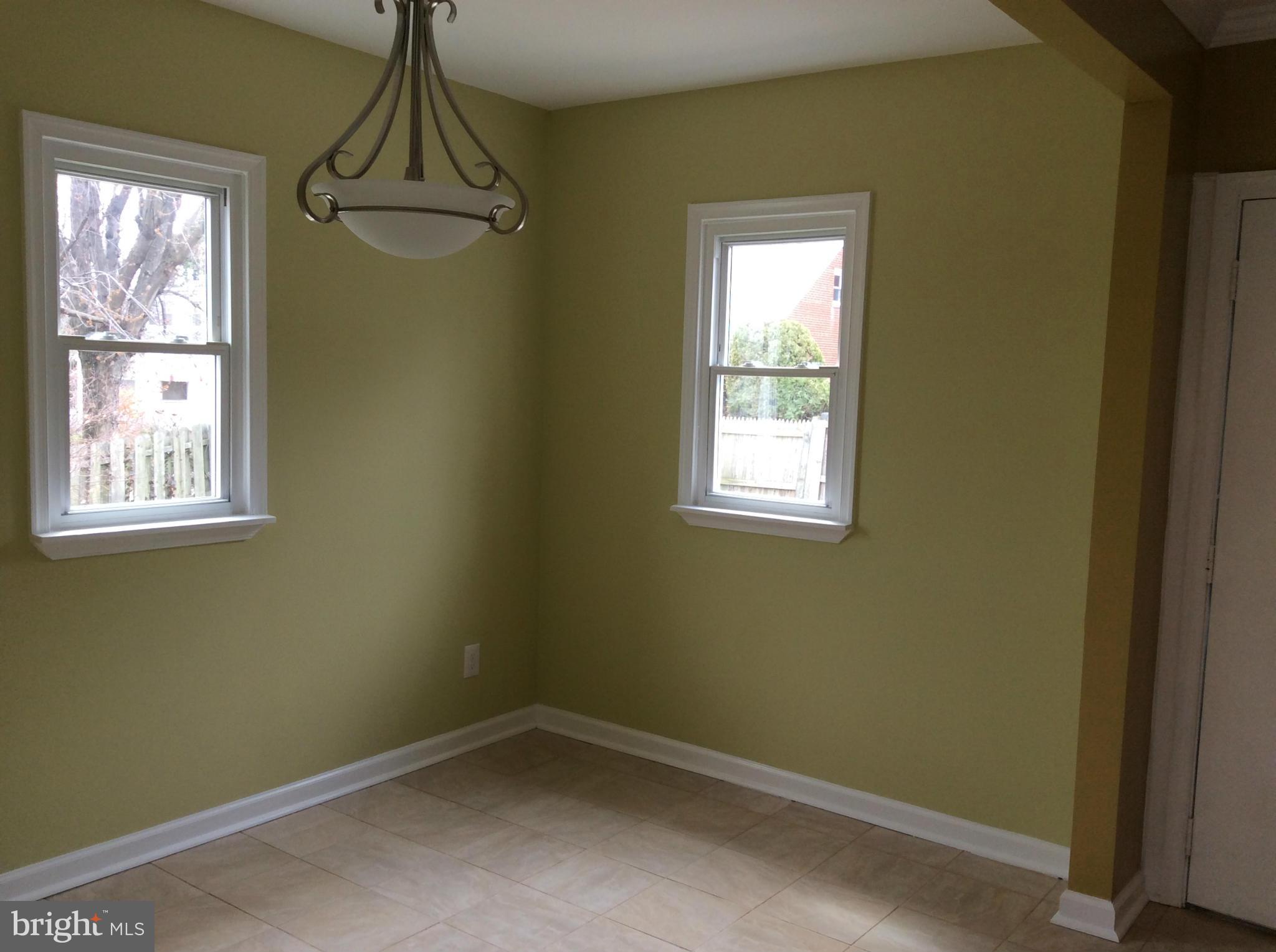 921 Ray Road Hyattsville, MD 20783 - Photo 9 of 26 Dining Room