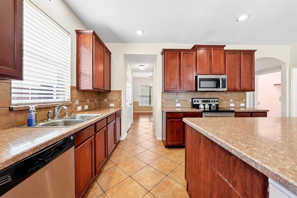 1016 Weeson Road Forney, TX 75126 - Photo 14 of 40 Gallery Image 14