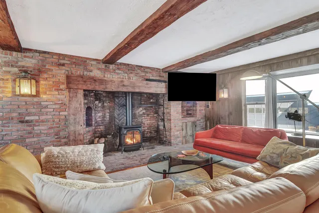 $749,000 | 180 Grove Street, Rutland, VT 05701