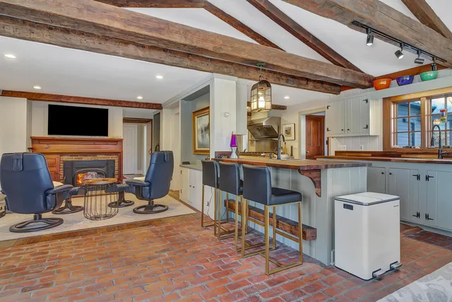 $749,000 | 180 Grove Street, Rutland, VT 05701